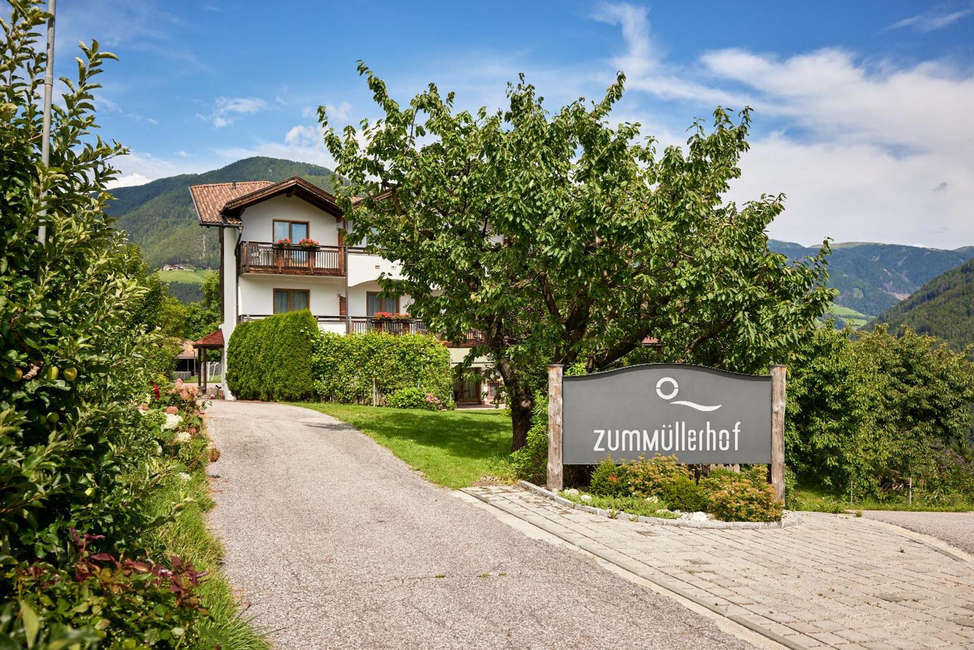 Ferienpension Zummüllerhof Natz-Schabs Exterior foto